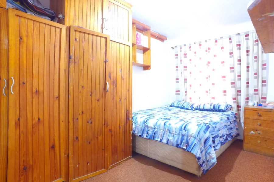 2 Bedroom Property for Sale in Westridge Western Cape